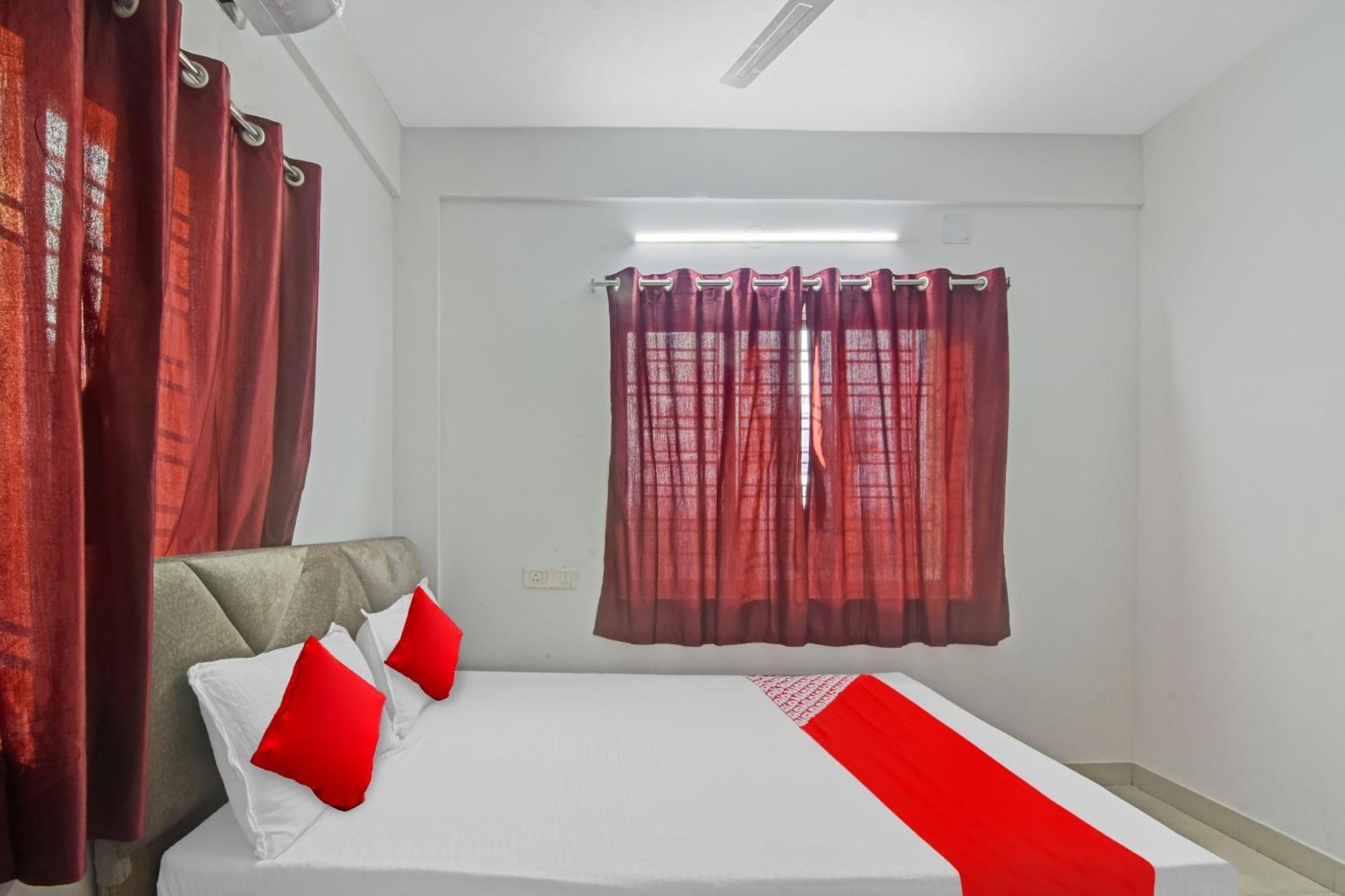 Hotel O Royal Residency