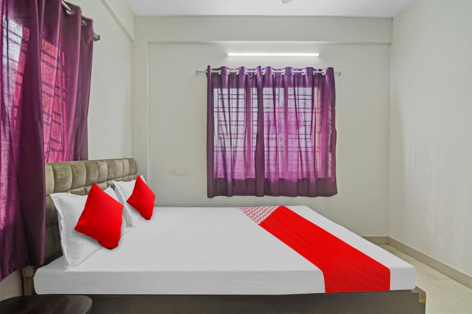 Hotel O Royal Residency 3*